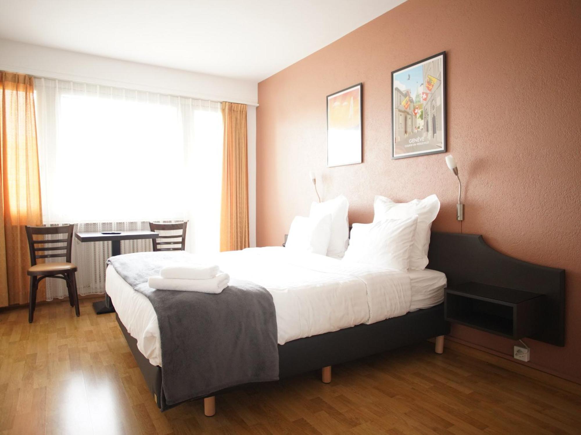 Primadom Aparthotel Ženeva Exteriér fotografie